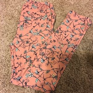 Winnie the Pooh lularoe one size
